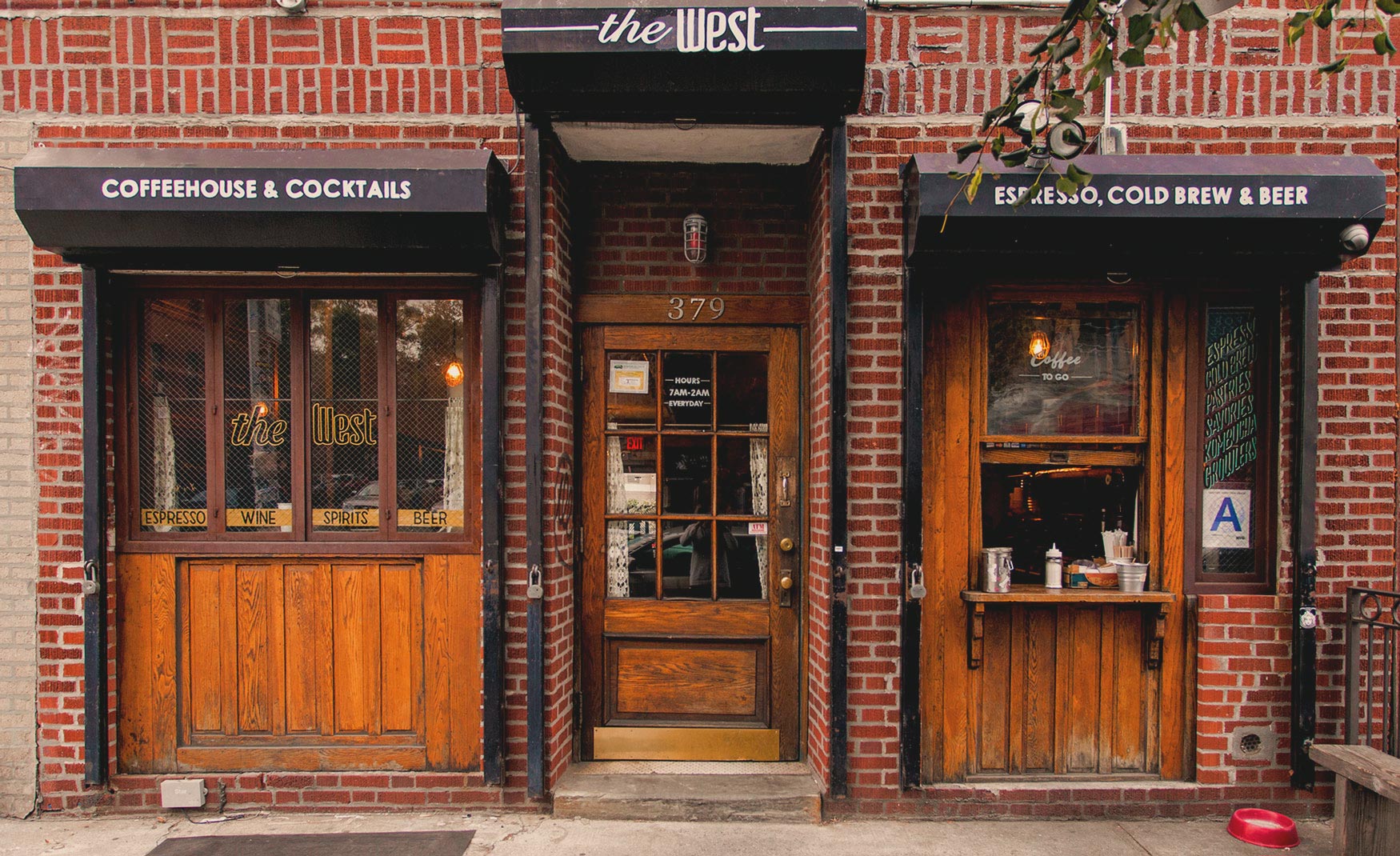 the West coffeehouse and bar
